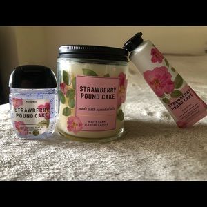 Strawberry pound cake bath and body works set